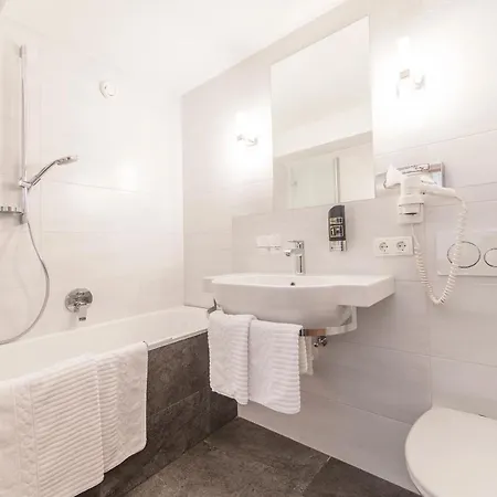 Hotel Garni Birkenhof 2*